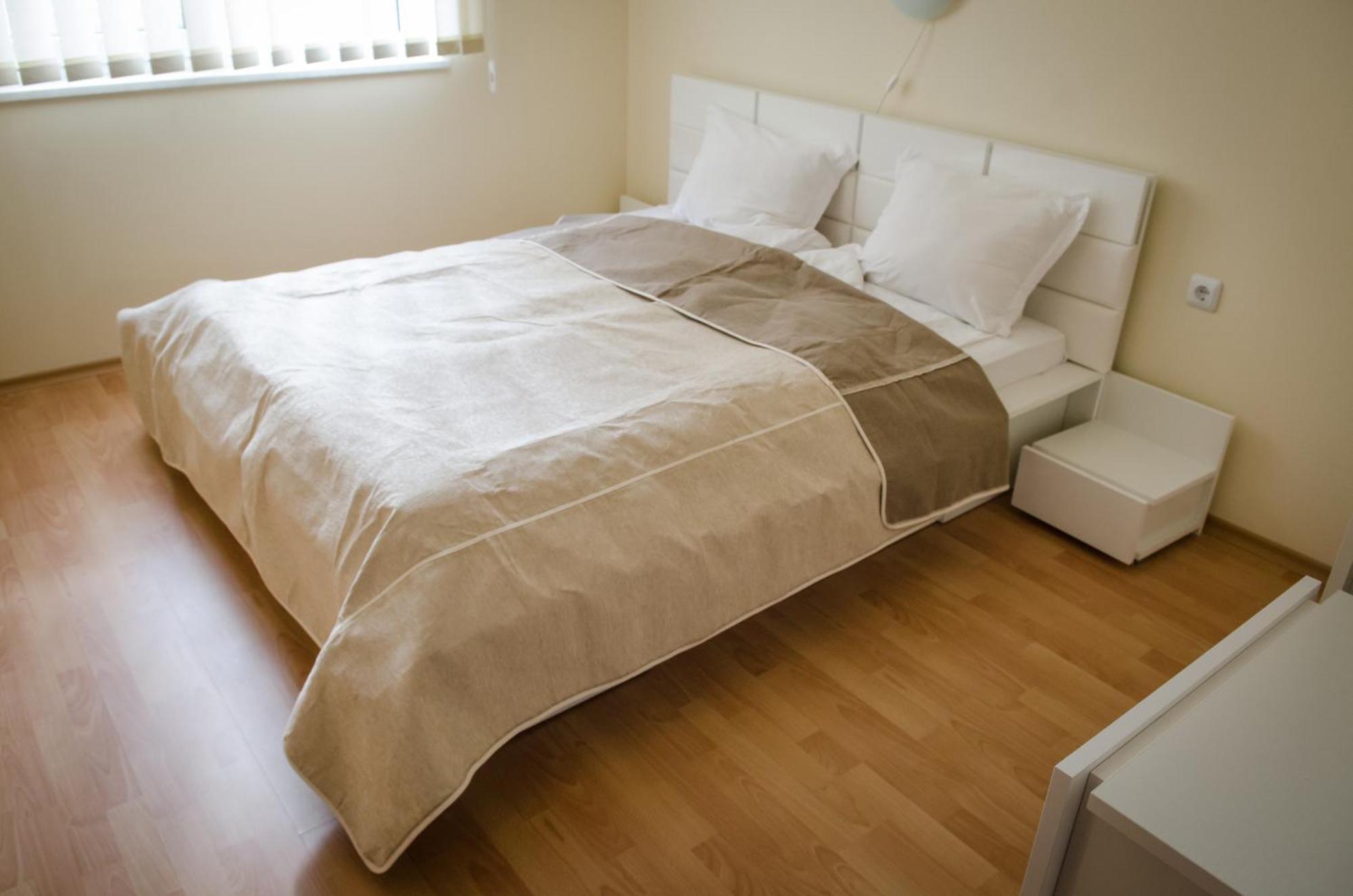 And Orchid Noks Apartment